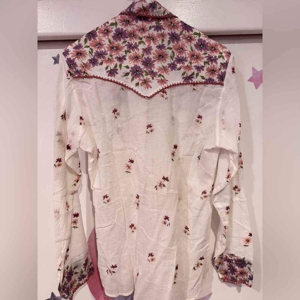 Chasing Unicorns Long sleeve Western Button Up Shirt Medium NWT - Picture 9 of 10